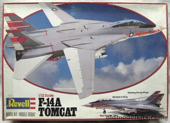 Revell 1/32 Grumman F-14A Tomcat - VF-1 'Wolfpack' USS Enterprise, 4712 plastic model kit